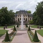 Otel Maritim Am Schlossgarten 4*