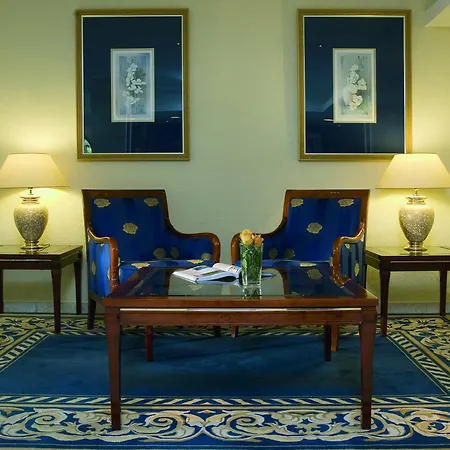 Maritim Am Schlossgarten 4*