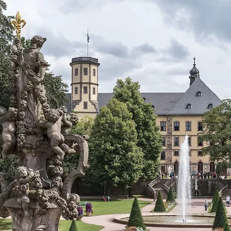 Hotel Maritim Am Schlossgarten 4*