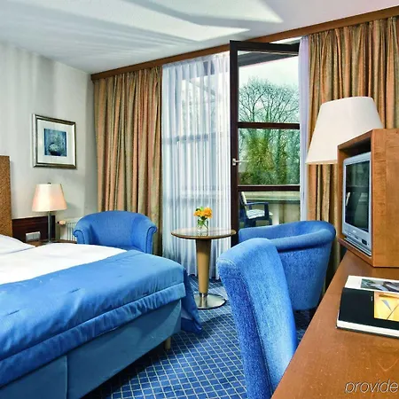 Maritim Am Schlossgarten 4*