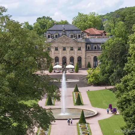 Maritim Am Schlossgarten Hotel