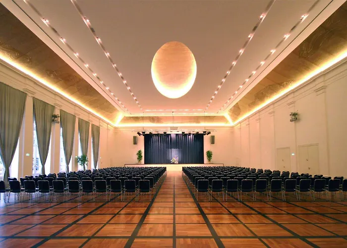 Maritim Am Schlossgarten 4* Fulde