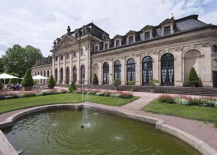 Maritim Am Schlossgarten 호텔