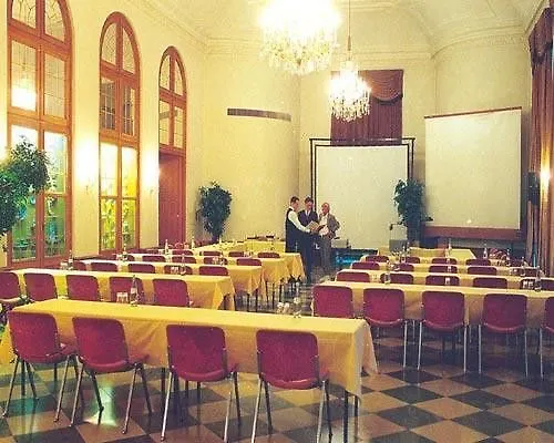 Maritim Am Schlossgarten 4* Fulde