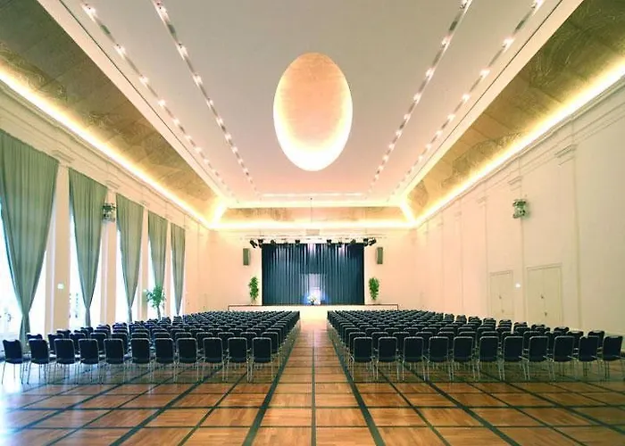 호텔 Maritim Am Schlossgarten 풀다